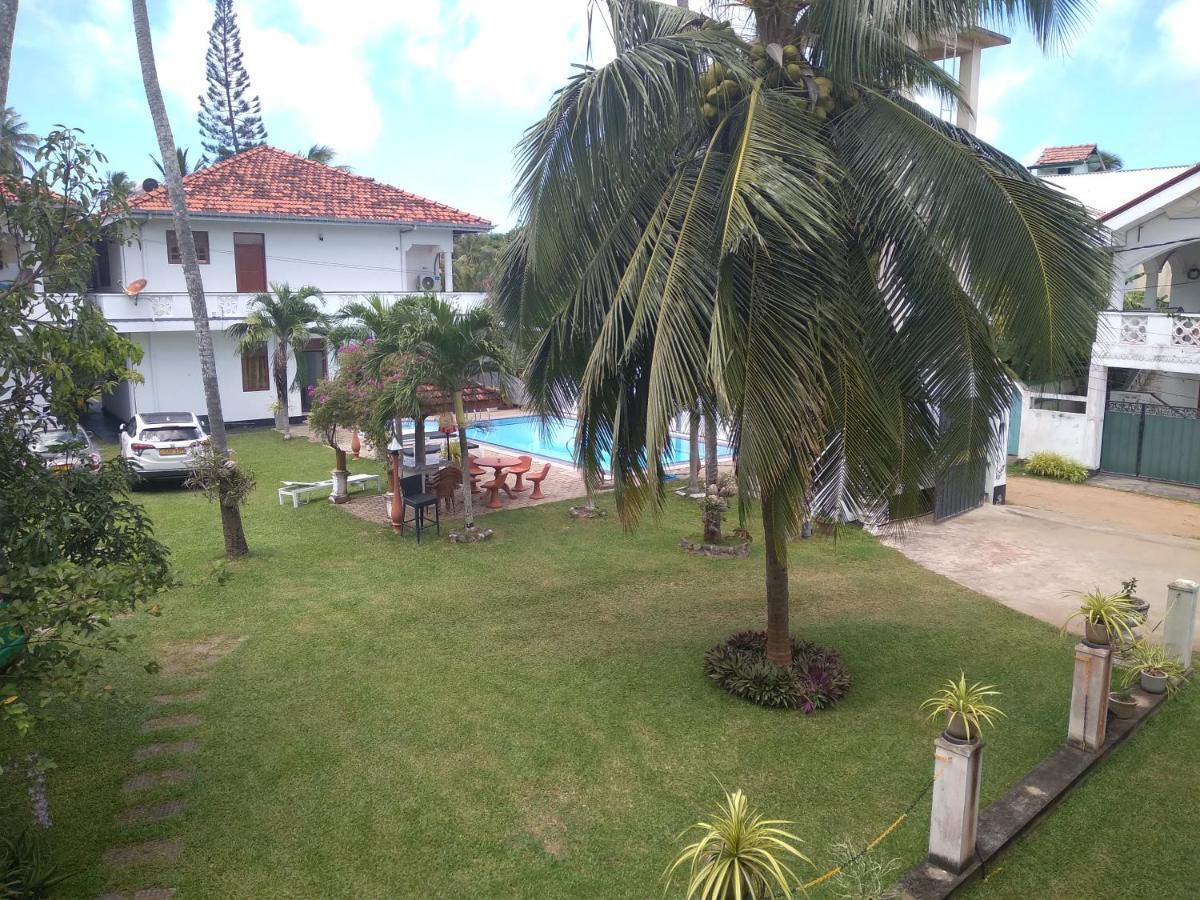 Vijai Resort Negombo Exterior foto